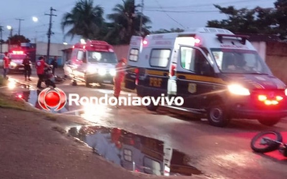 BATIDA FRONTAL: Três pessoas ficam feridas em grave colisão entre motos - VÍDEO 