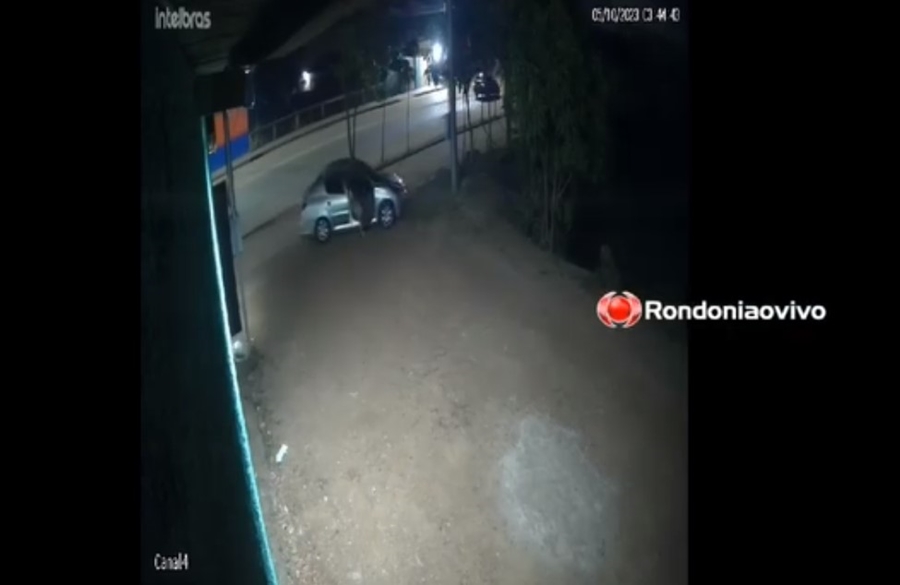 ASSISTA: Vídeo mostra momento em que Peugeot cai em córrego na zona Leste