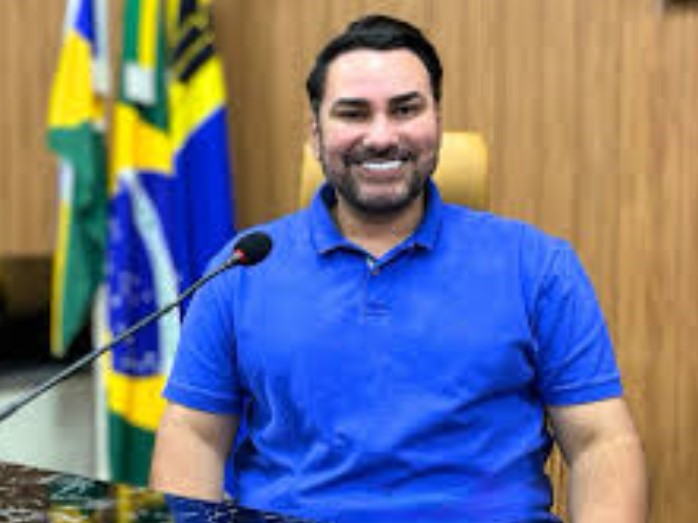 OCORRÊNCIA POLICIAL: Marcos Combate é acusado de destratar mulher com 42 anos de serviço público