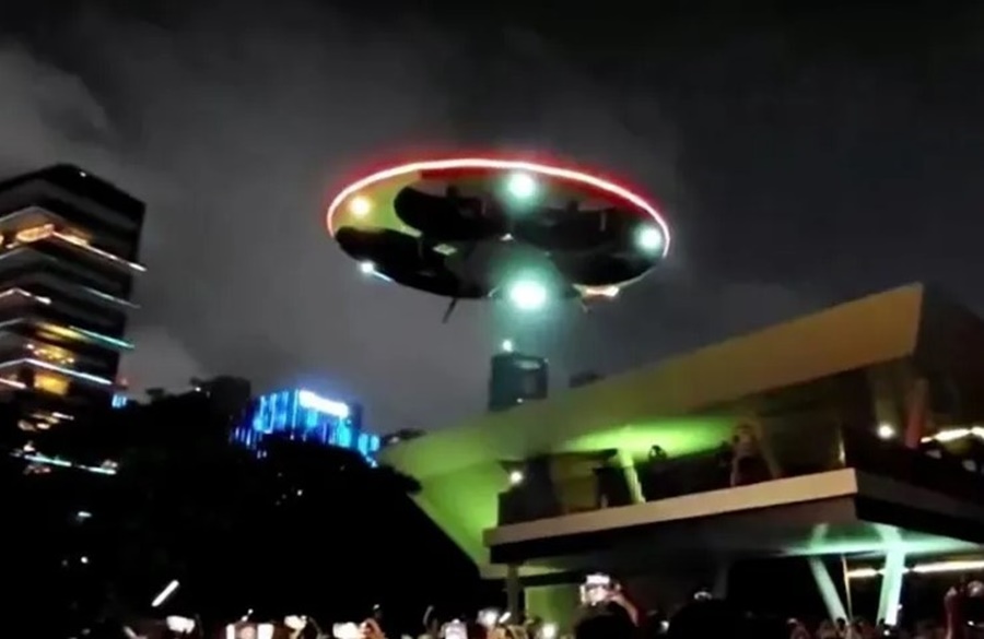 INOVAÇÃO: Homem cria disco voador e levanta voo na China