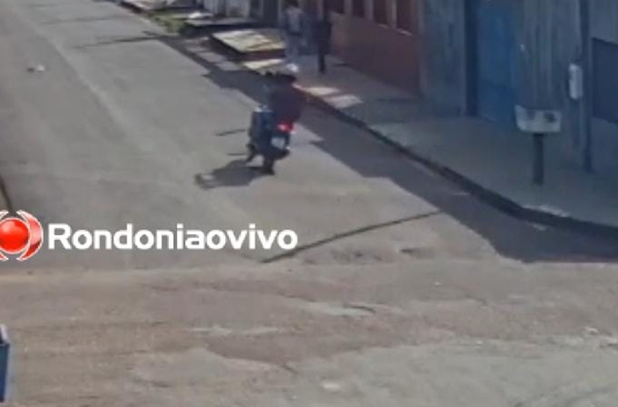 VÍDEO: Criminosos são filmados assaltando em plena luz do dia na capital